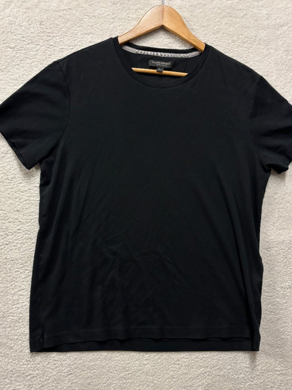 Banana Republic Luxury Touch Crewneck T Shirt Mens L Large Solid Black S/S